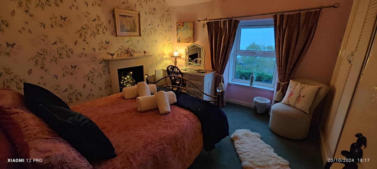 Fantastic Sea Views At Century'S Old Alma'S Cottage - Sleeps Up To 8 Guests Penmaenmawr Exterior photo